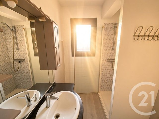 Appartement F4 à vendre - 4 pièces - 76.0 m2 - TOULON - 83 - PROVENCE-ALPES-COTE-D-AZUR - Century 21 Ouest Immo