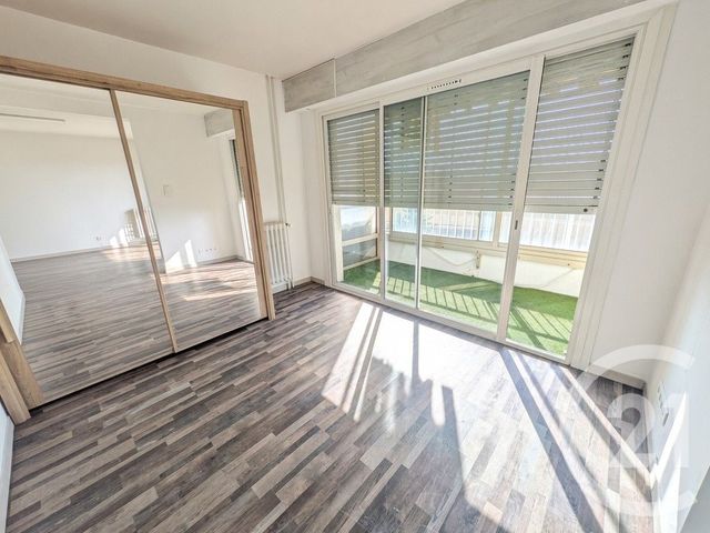 Appartement à vendre - 4 pièces - 73.0 m2 - TOULON - 83 - PROVENCE-ALPES-COTE-D-AZUR - Century 21 Ouest Immo