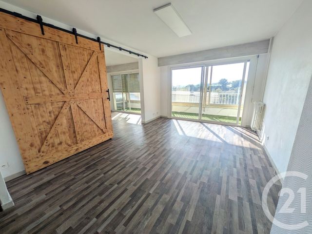 Appartement à vendre - 4 pièces - 73.0 m2 - TOULON - 83 - PROVENCE-ALPES-COTE-D-AZUR - Century 21 Ouest Immo