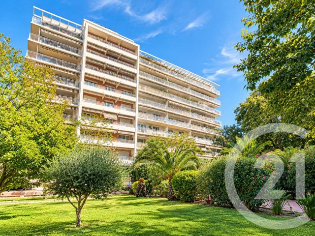 Appartement F3 à vendre - 3 pièces - 75.43 m2 - TOULON - 83 - PROVENCE-ALPES-COTE-D-AZUR - Century 21 Ouest Immo
